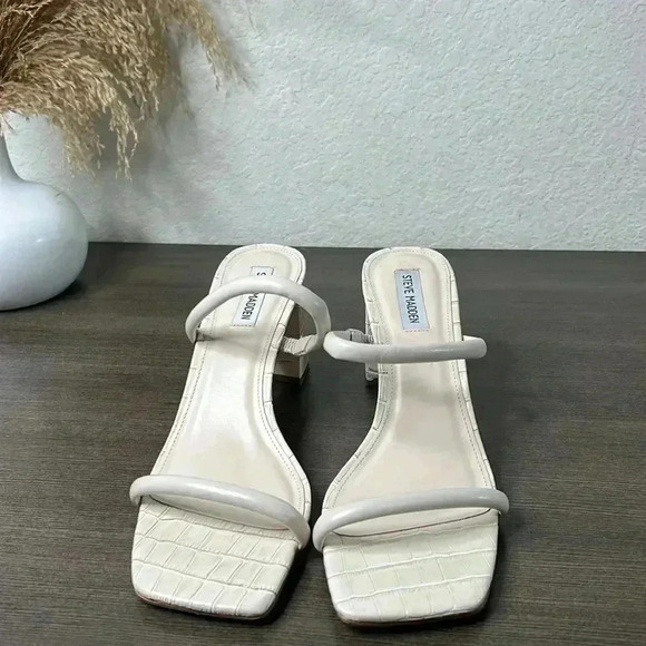 NEW Steve Madden Lilah Heeled Sandals, Bone White, Size 10 - Picture 4 of 10